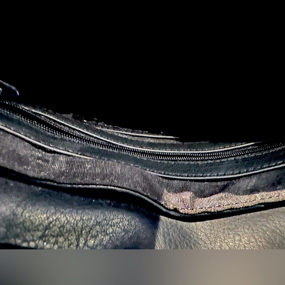 KK Kollection Clutch - Picture 6 of 8